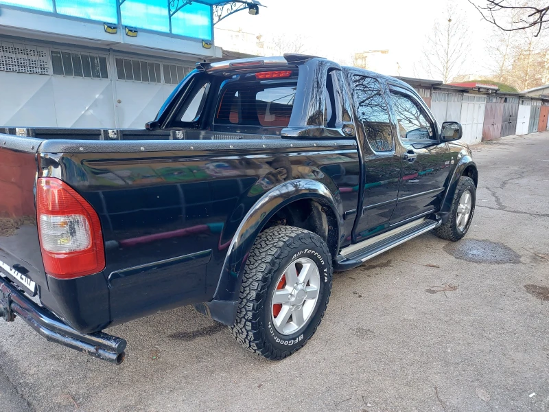 Isuzu D-max 2006, снимка 5 - Автомобили и джипове - 48586834