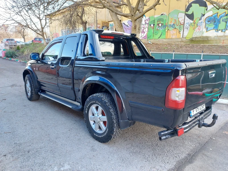 Isuzu D-max 2006, снимка 3 - Автомобили и джипове - 48586834