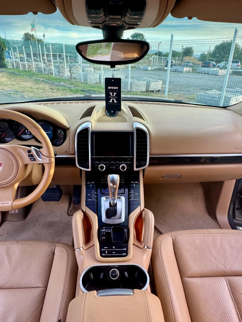 Porsche Cayenne 3.0 ДИЗЕЛ/ТОП, снимка 9 - Автомобили и джипове - 52568912