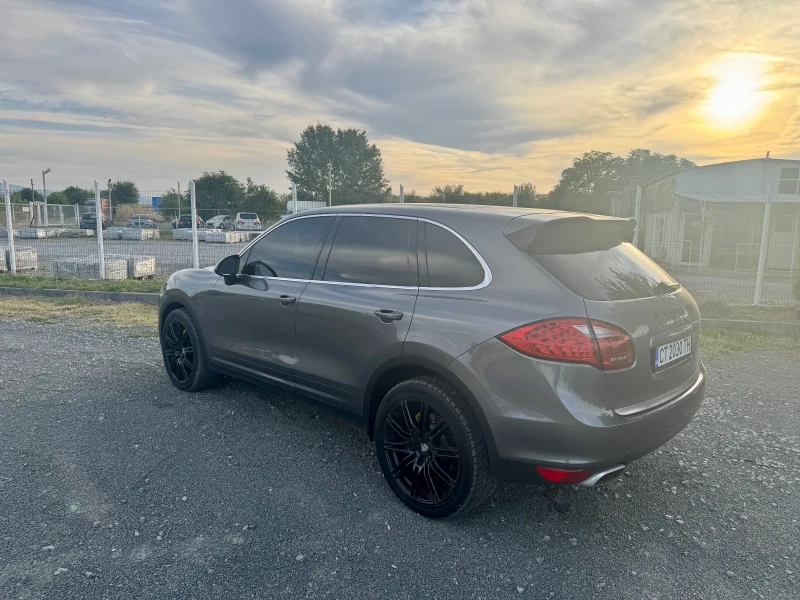 Porsche Cayenne 3.0 ДИЗЕЛ/ТОП, снимка 6 - Автомобили и джипове - 52568912