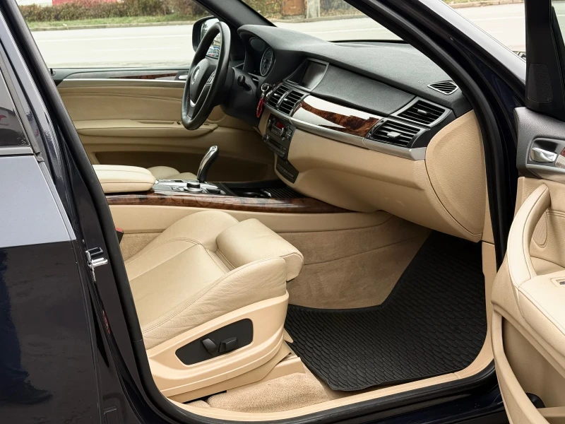 BMW X5 3.0D 235кс * Sport-Packet* * Панорама* * Навигация, снимка 11 - Автомобили и джипове - 52353614