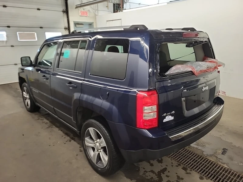 Jeep Patriot * HIGH ALTITUDE * CARFAX * ЦЕНА ДО БГ, снимка 4 - Автомобили и джипове - 52865255