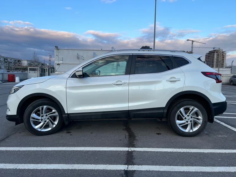 Nissan Qashqai, снимка 3 - Автомобили и джипове - 53404809