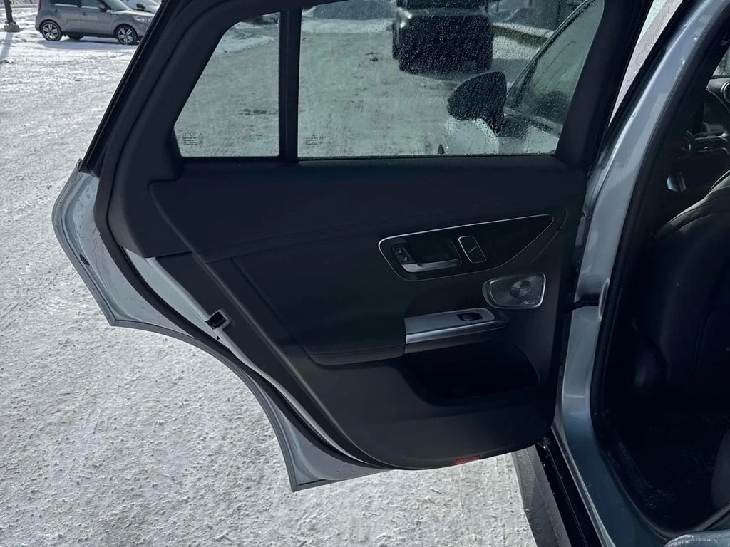 Mercedes-Benz GLC 300 COUPE * CARFAX * Head-Up Display * 360 | Mobile.bg � ����������� 11