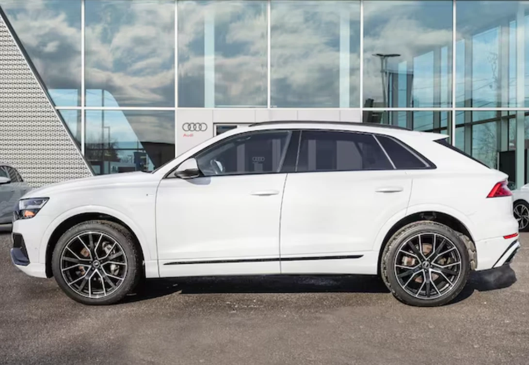 Audi Q8 BANG&OLUFSEN* * BLACK OPTICS* * 22INCH - изображение 8
