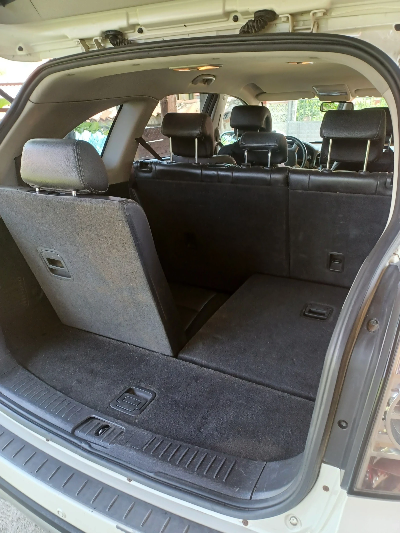 Chevrolet Captiva, снимка 2 - Автомобили и джипове - 54150317