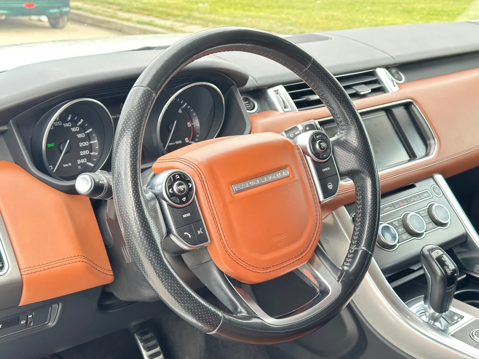 Land Rover Range Rover Sport TDV6HSE/3.0/ОБСЛУЖЕН, снимка 12 - Автомобили и джипове - 54199161