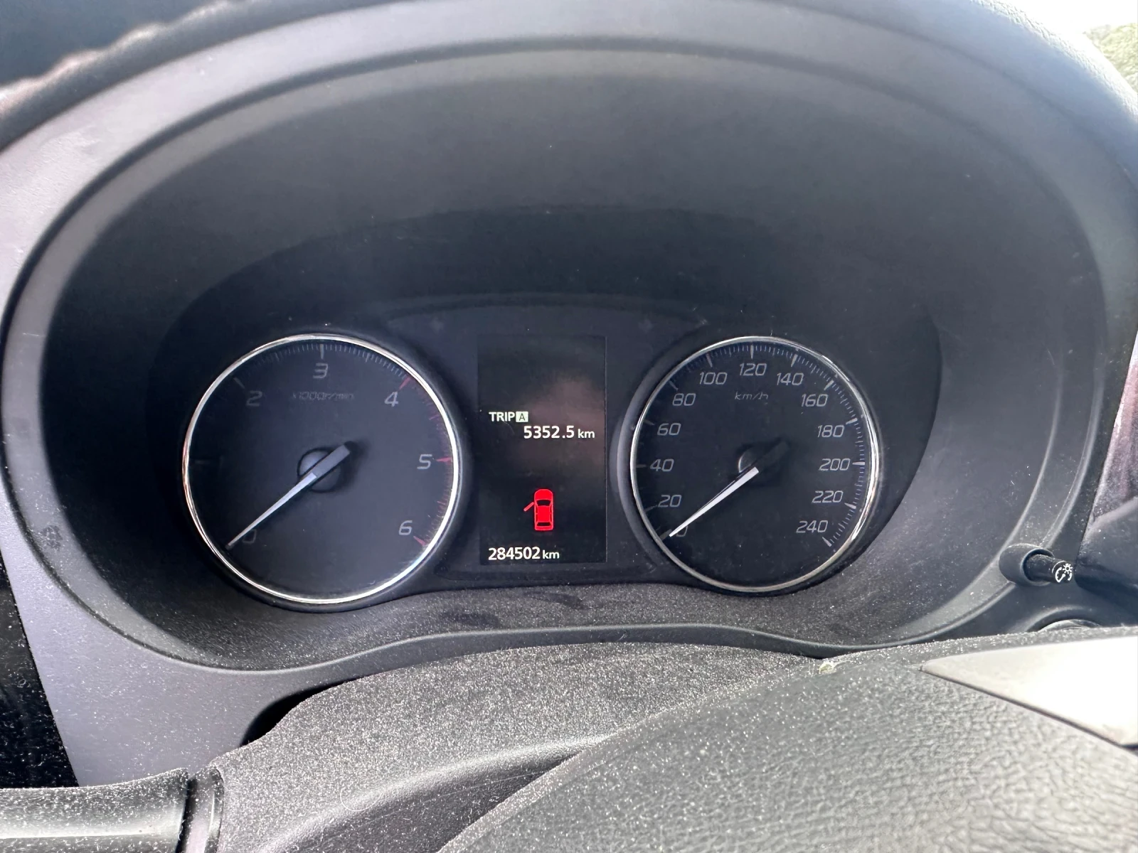Mitsubishi Outlander 2.2 4N14 НА ЧАСТИ, снимка 9 - Автомобили и джипове - 54399076