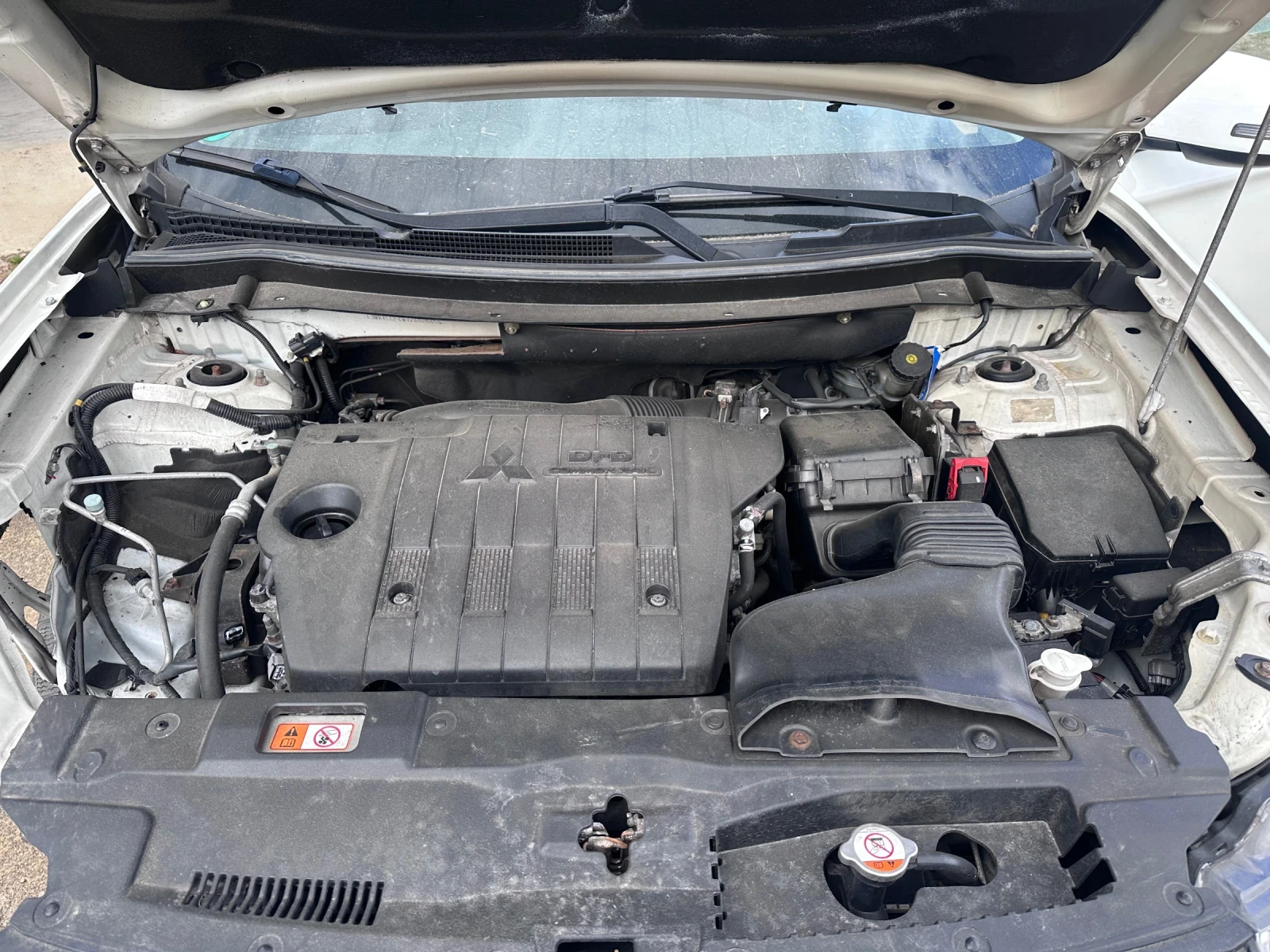 Mitsubishi Outlander 2.2 4N14 НА ЧАСТИ, снимка 10 - Автомобили и джипове - 54399076