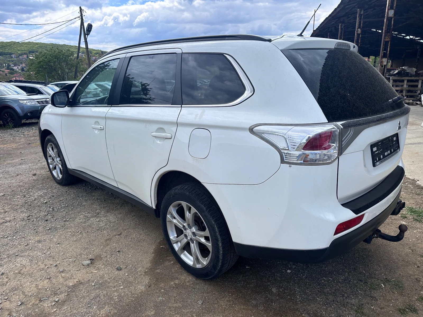 Mitsubishi Outlander 2.2 4N14 НА ЧАСТИ, снимка 6 - Автомобили и джипове - 54399076