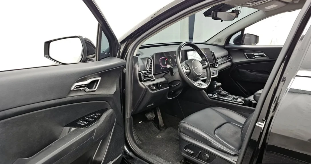 Kia Sportage 2.0 4WD Prestige, снимка 10 - Автомобили и джипове - 54501468