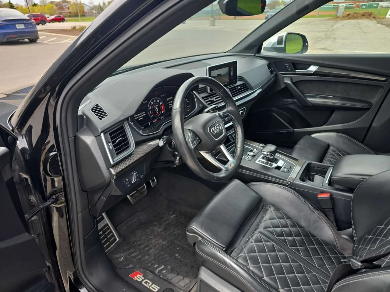 Audi SQ5 * Technik * CARBON* BANG&OLUFSEN* PANO*  | Mobile.bg � ����������� 5