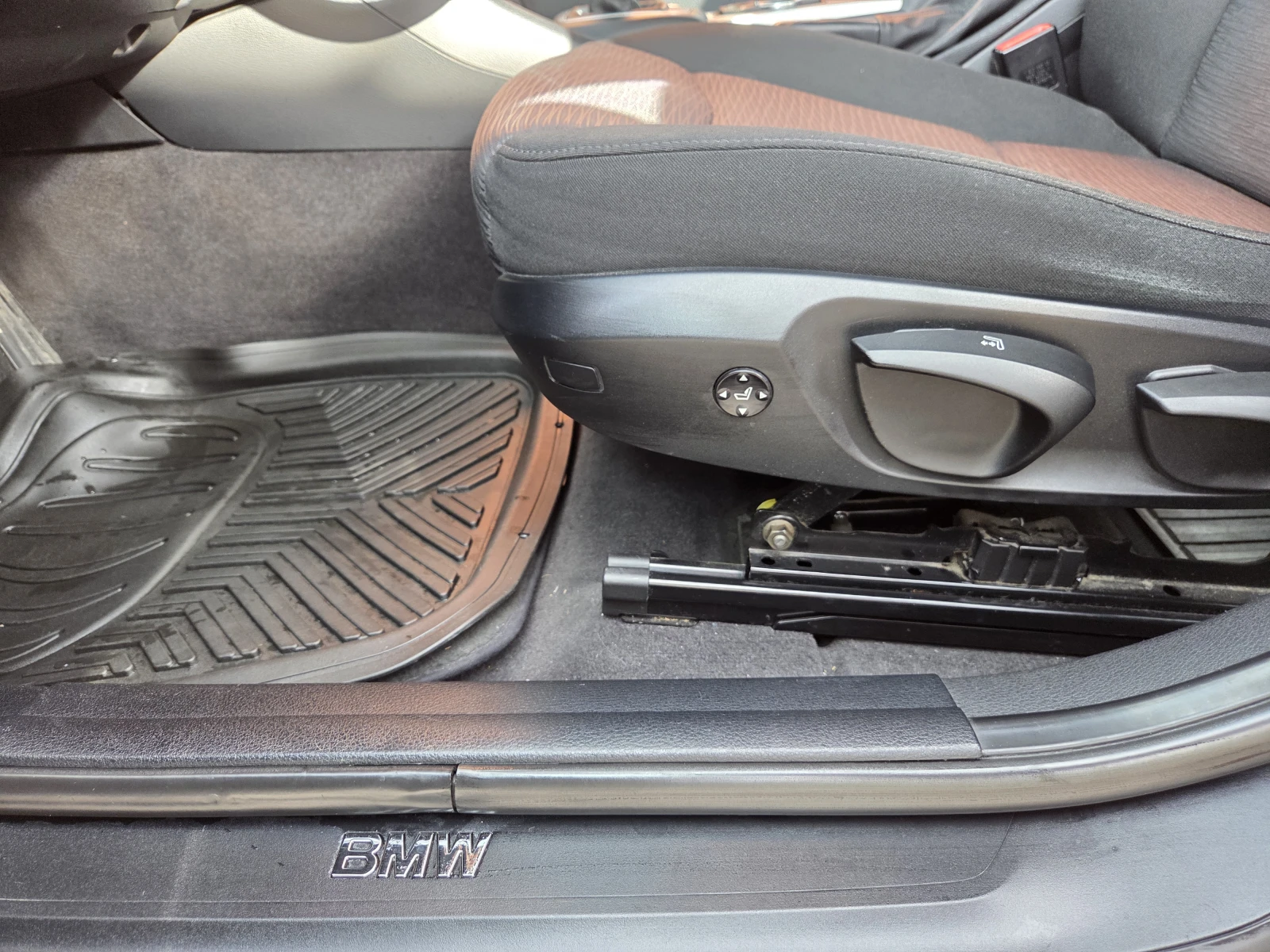 BMW X1, снимка 7 - Автомобили и джипове - 54704604