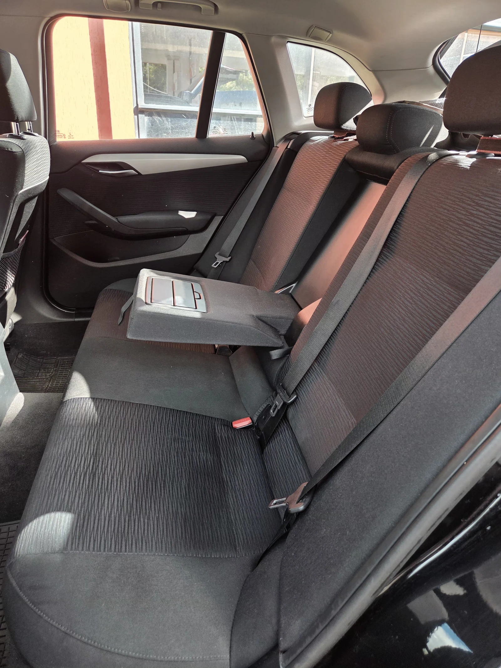 BMW X1, снимка 5 - Автомобили и джипове - 54704604