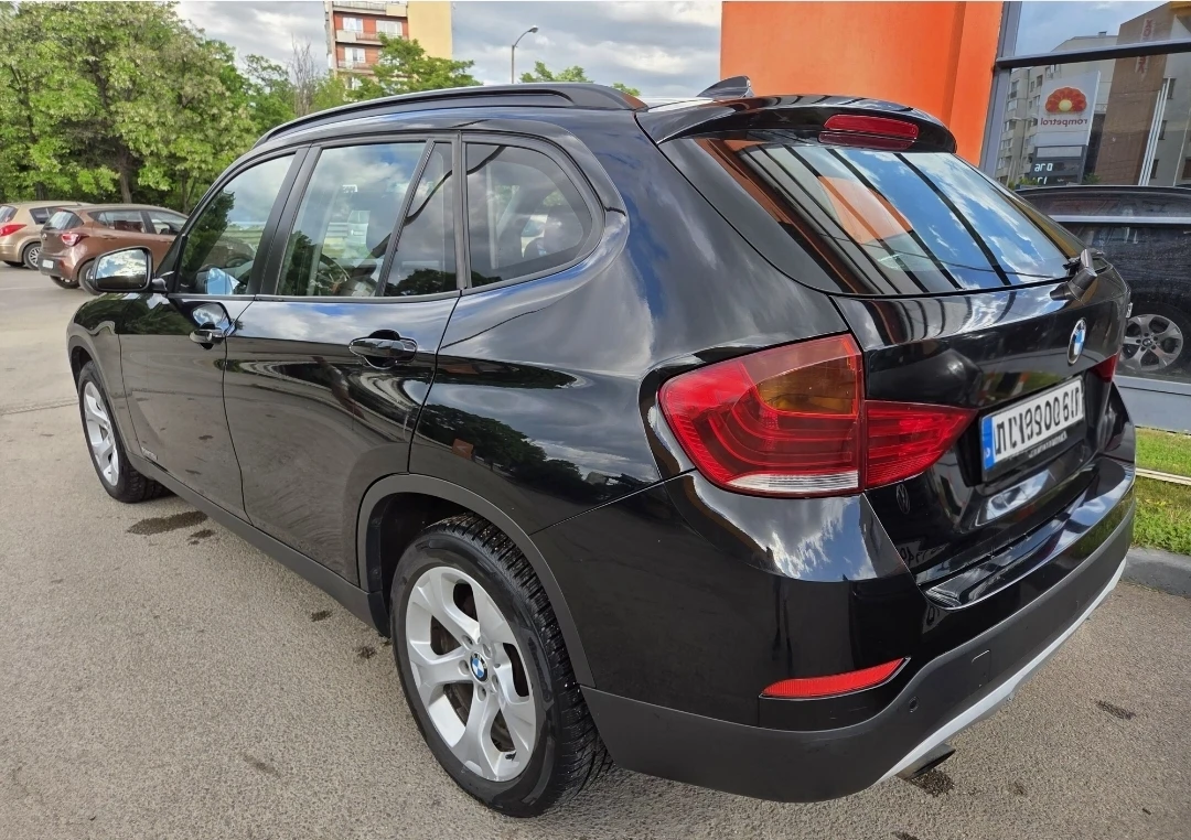 BMW X1, снимка 2 - Автомобили и джипове - 54704604