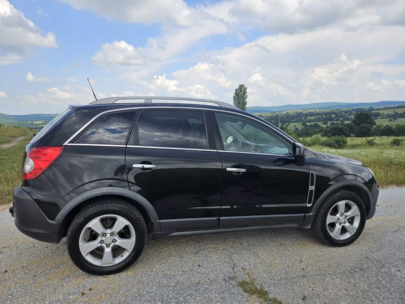 Opel Antara 2.0 CDTI, снимка 2 - Автомобили и джипове - 54791693