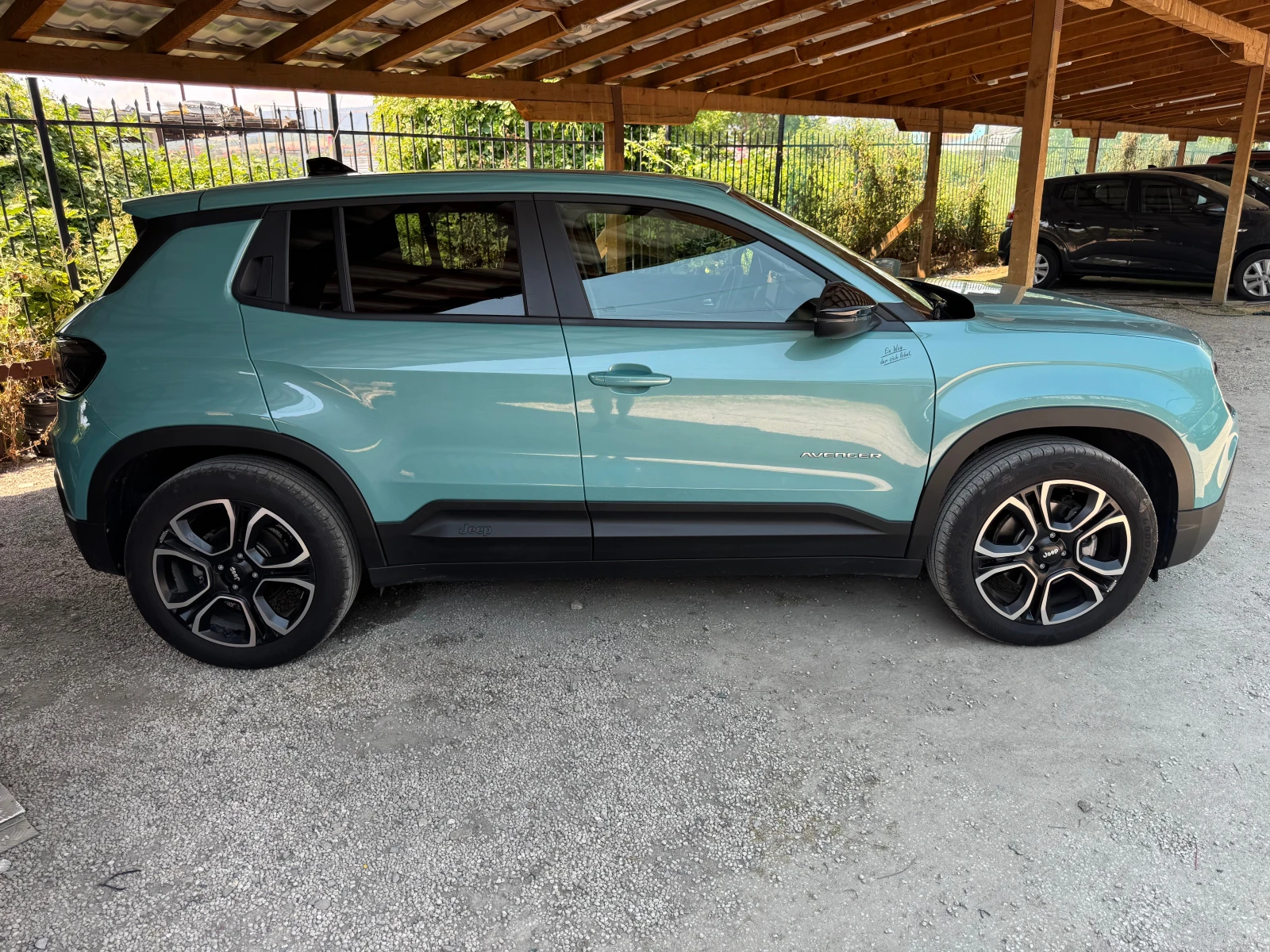 Jeep Avenger SUMMIT, 54 kWh-401km.нов внос ГЕРМАНИЯ, снимка 9 - Автомобили и джипове - 55100922