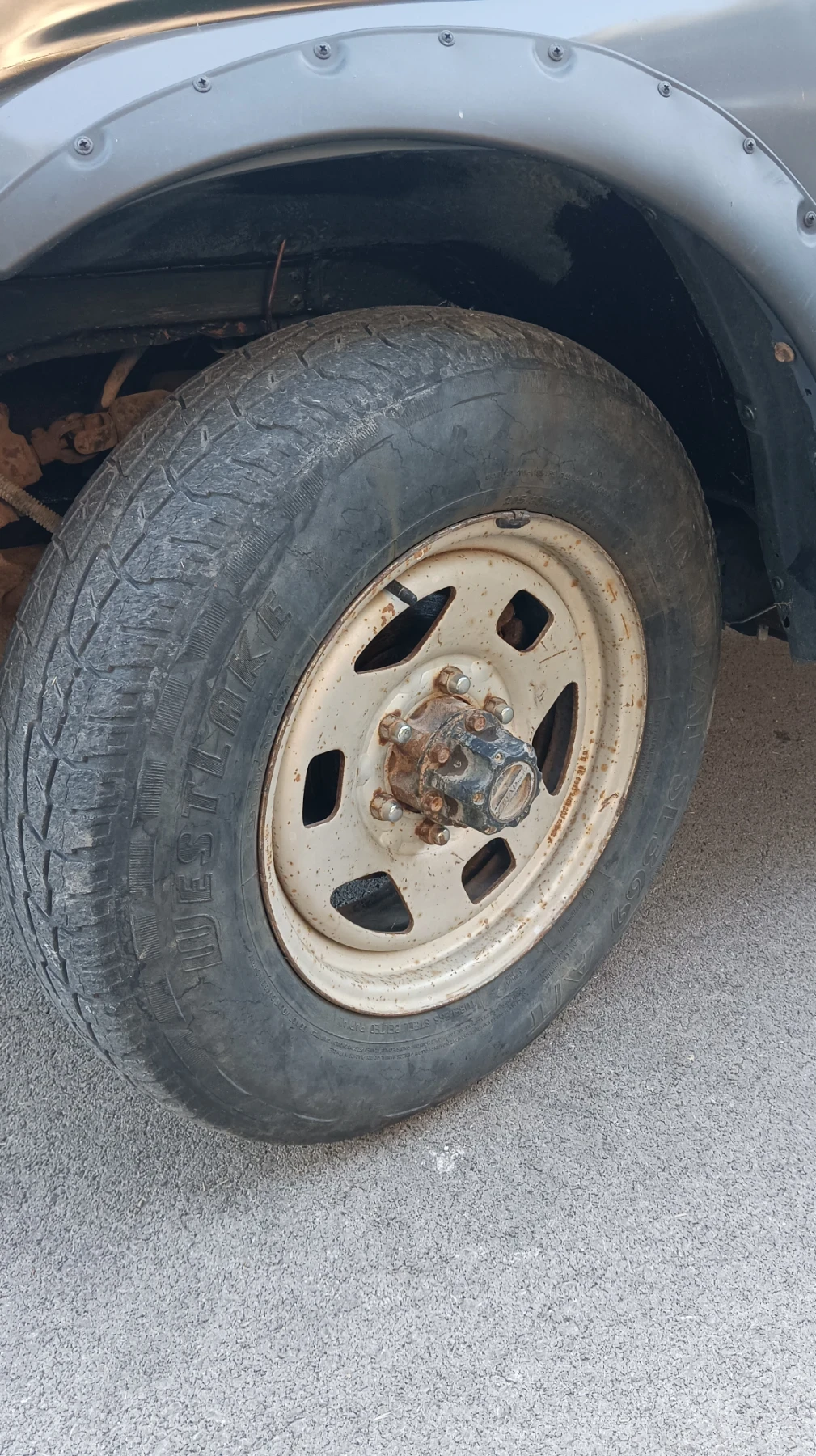 Mitsubishi L200 2.5 d, снимка 3 - Автомобили и джипове - 55504148
