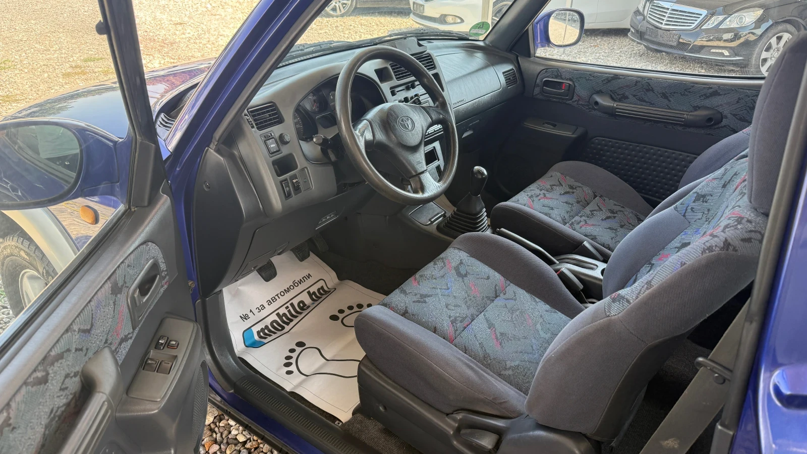 Toyota Rav4 2.0 i 129 ps, снимка 6 - Автомобили и джипове - 55805791