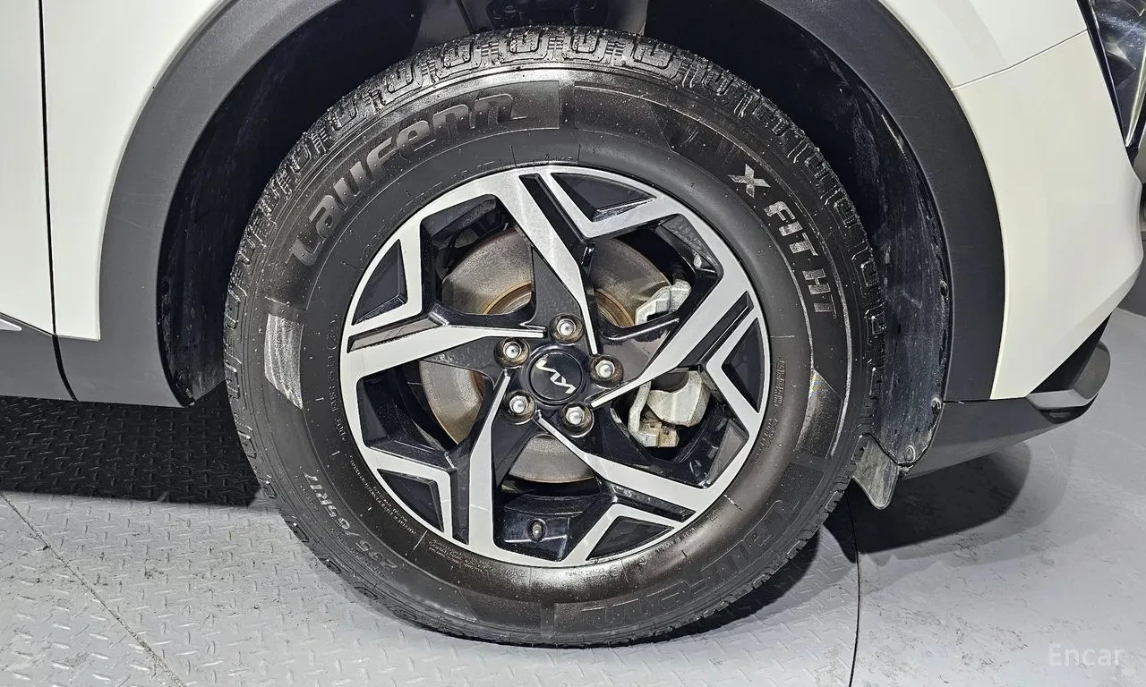 Kia Sportage PRESTIGE* 4X4* ОБДУХ* КОЖА* ПОДГРЕВ ВОЛАН, снимка 15 - Автомобили и джипове - 55823340