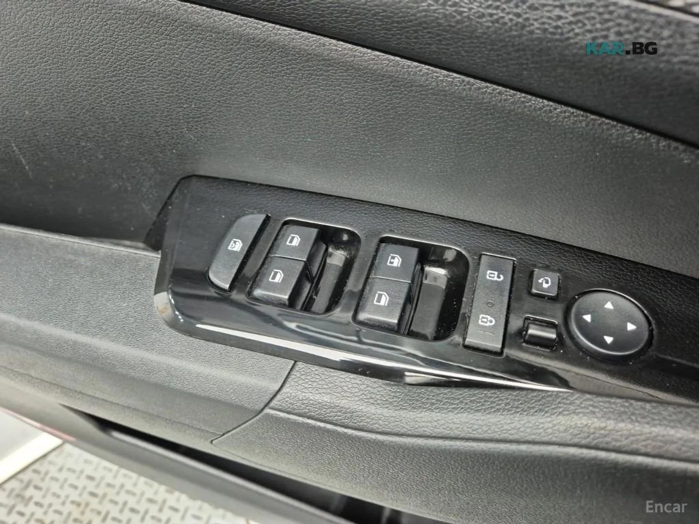 Kia Sportage КОЖА* ПОДГРЕВ* НАВИ* КАМЕРА, снимка 16 - Автомобили и джипове - 56138438