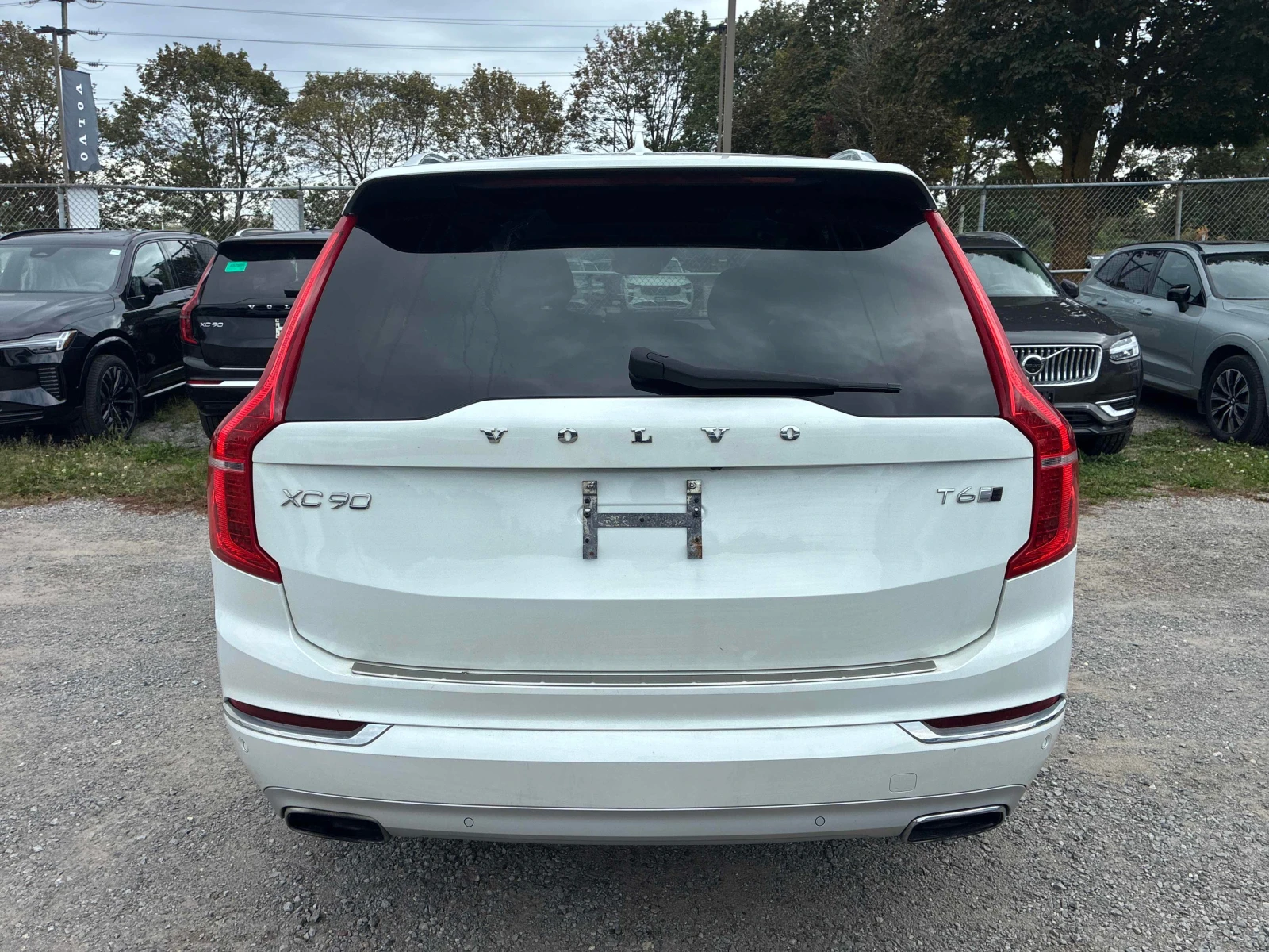 Volvo Xc90  Inscription / 360 / Обдухване / Carfax , снимка 4 - Автомобили и джипове - 56149995