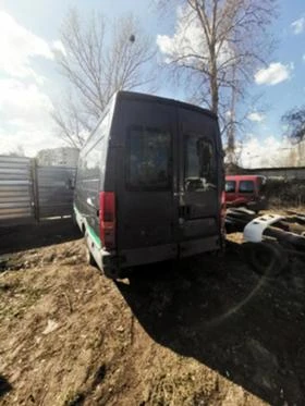 Iveco 35s13 НА ЧАСТИ 2.8 hpi, ИЗКУПУВАМ ДЖИПОВЕ И БУСОВЕ, снимка 2