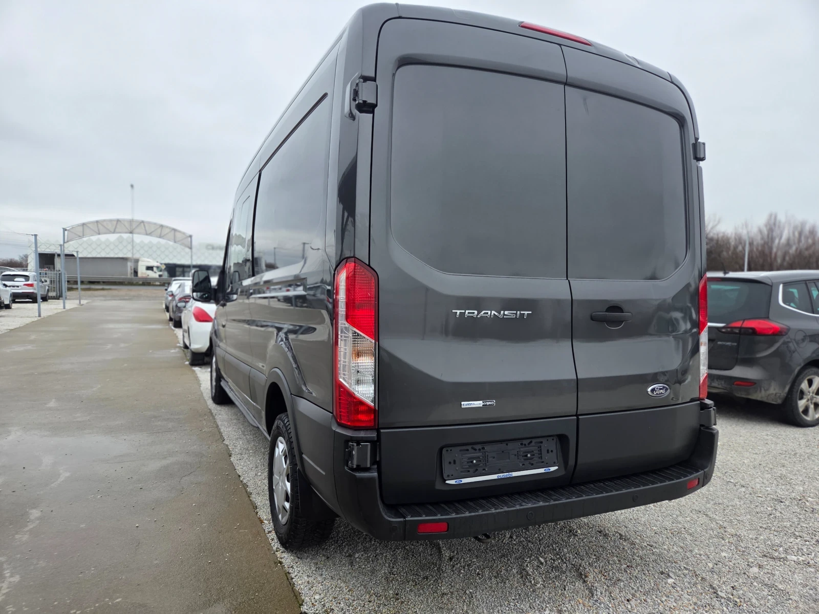 Ford Transit EURO6D/2.0TDCi-Hybrid/6м, снимка 4 - Бусове и автобуси - 53816504