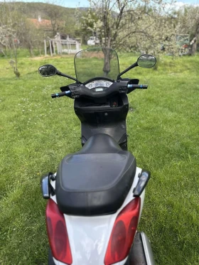 Yamaha X-max X-max 250i | Mobile.bg � ����� ������ 12