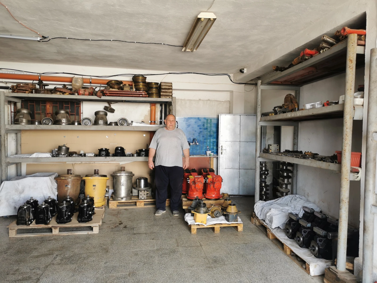 Булдозер Komatsu Liebher - изображение 4