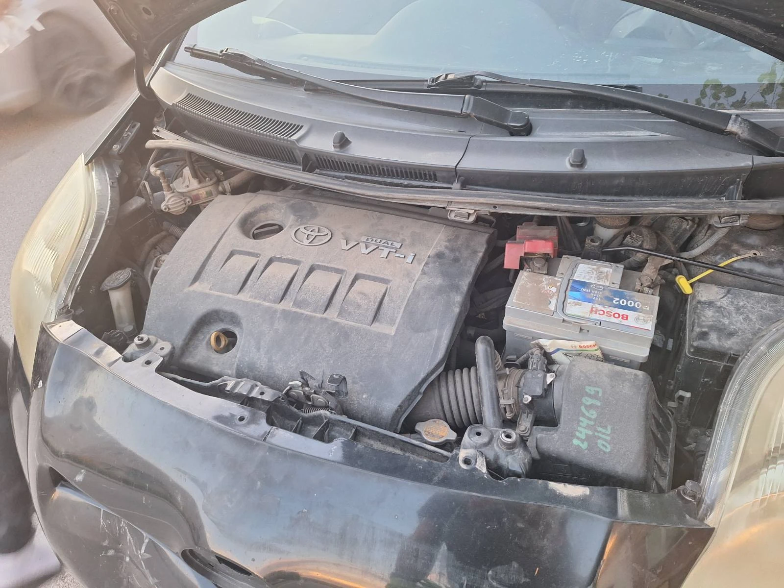 Продавам цял работещ двигател Toyota Yaris TS / Sport 1.8 VVT-i, 