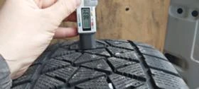 Гуми Зимни 265/60R18, снимка 5
