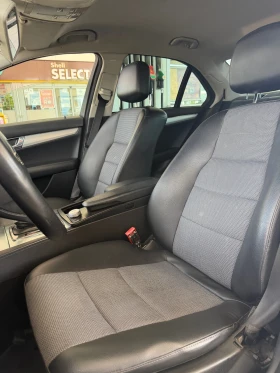 Mercedes-Benz C 220 OM646 Мотора, снимка 6