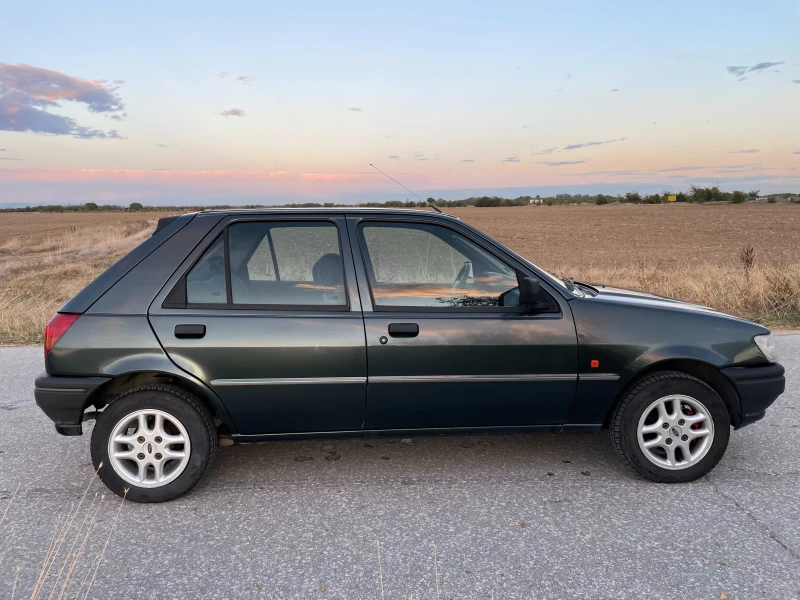 Ford Fiesta, снимка 4 - Автомобили и джипове - 47537958