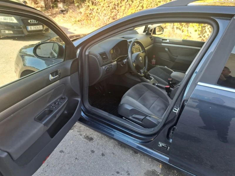 VW Golf 1.9Tdi 105kс, снимка 11 - Автомобили и джипове - 47849064