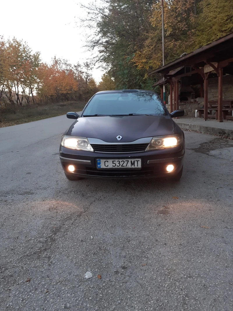 Renault Laguna, снимка 2 - Автомобили и джипове - 47883938