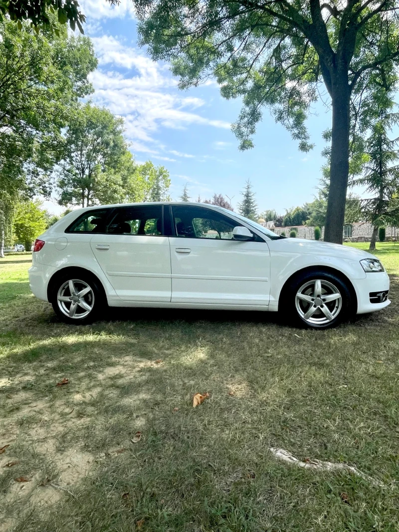 Audi A3 Sportback, снимка 4 - Автомобили и джипове - 49004532