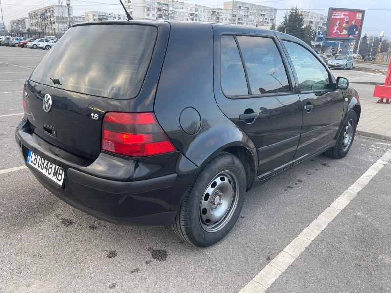 VW Golf 1.6 LPG, снимка 4 - Автомобили и джипове - 49260305