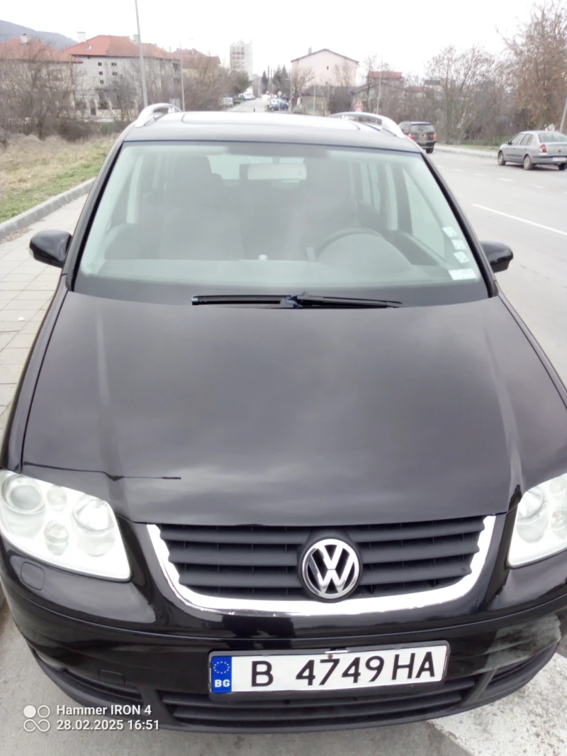 VW Touran, снимка 1 - Автомобили и джипове - 49397569