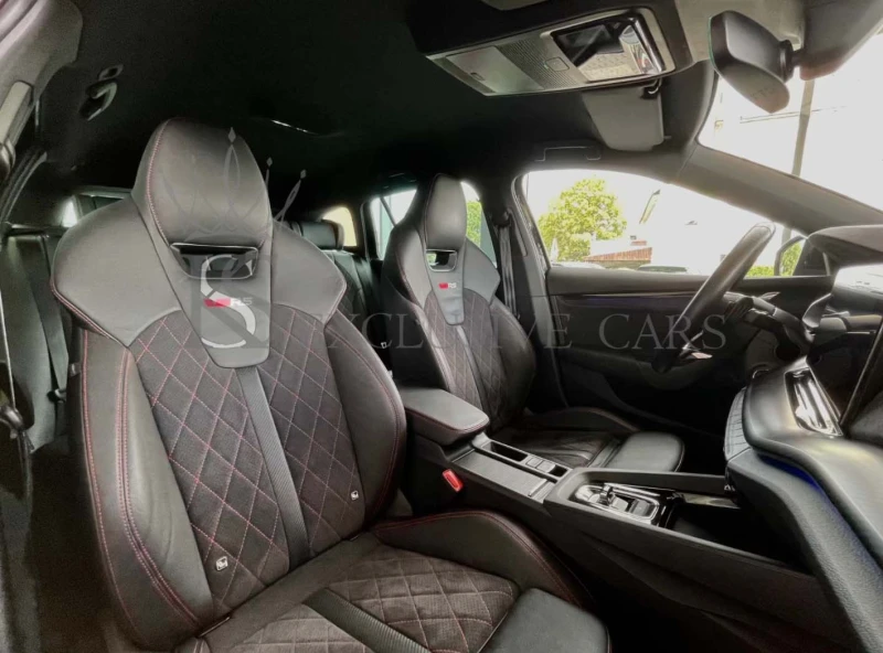 Skoda Octavia COMBI* RS FIRST EDITION iV* HUD* CANTON* МАСАЖ* , снимка 11 - Автомобили и джипове - 51920031