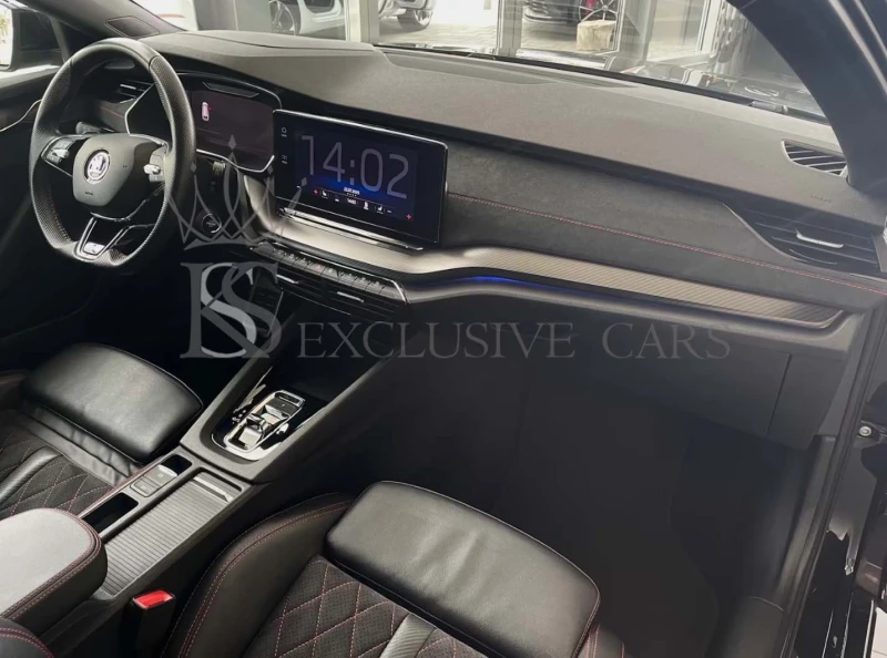 Skoda Octavia COMBI* RS FIRST EDITION iV* HUD* CANTON* МАСАЖ* , снимка 14 - Автомобили и джипове - 51920031