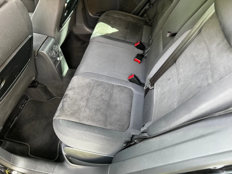 VW Golf Plus 1.6 TDI 105к.с., снимка 8 - Автомобили и джипове - 52074409