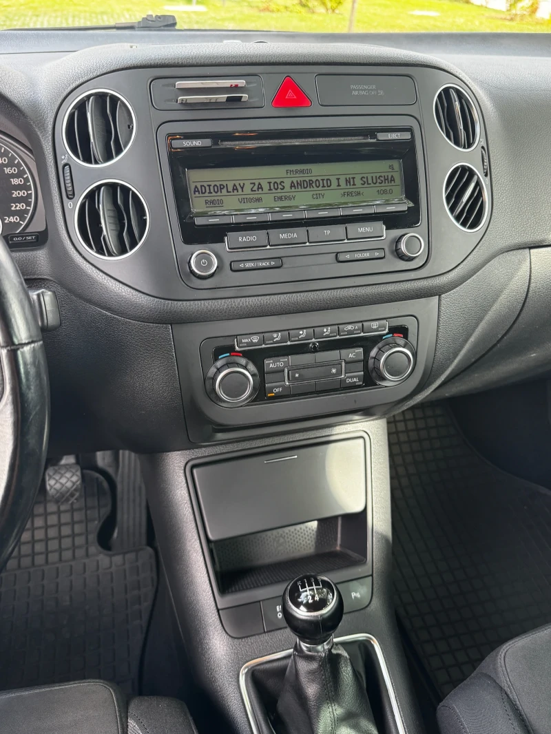 VW Golf Plus 1.6 TDI 105к.с., снимка 11 - Автомобили и джипове - 52074409