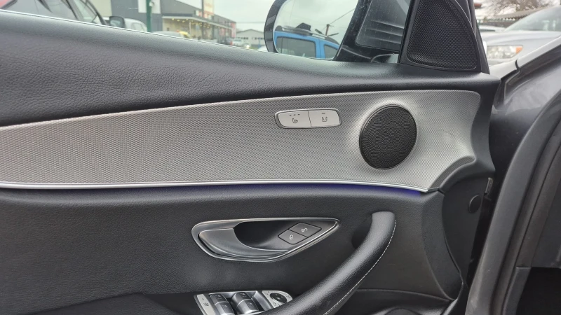 Mercedes-Benz E 220 2.2 9G 158хил!!!100%РЕАЛНИ ДОКАЗУЕМИ ЛИЗИНГ ВИДЕО , снимка 10 - Автомобили и джипове - 53069131