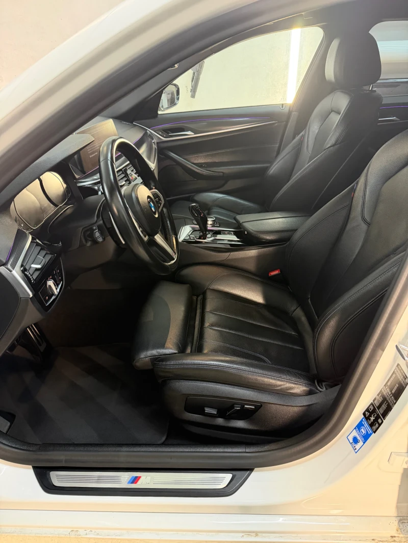 BMW 540 БЕЗУПРЕЧНО СЪСТОЯНИЕ НАПЪЛНО ОБСЛУЖЕНА М ПАКЕК , снимка 12 - Автомобили и джипове - 53076651