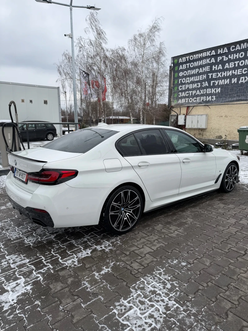 BMW 540 БЕЗУПРЕЧНО СЪСТОЯНИЕ НАПЪЛНО ОБСЛУЖЕНА М ПАКЕК , снимка 5 - Автомобили и джипове - 53076651