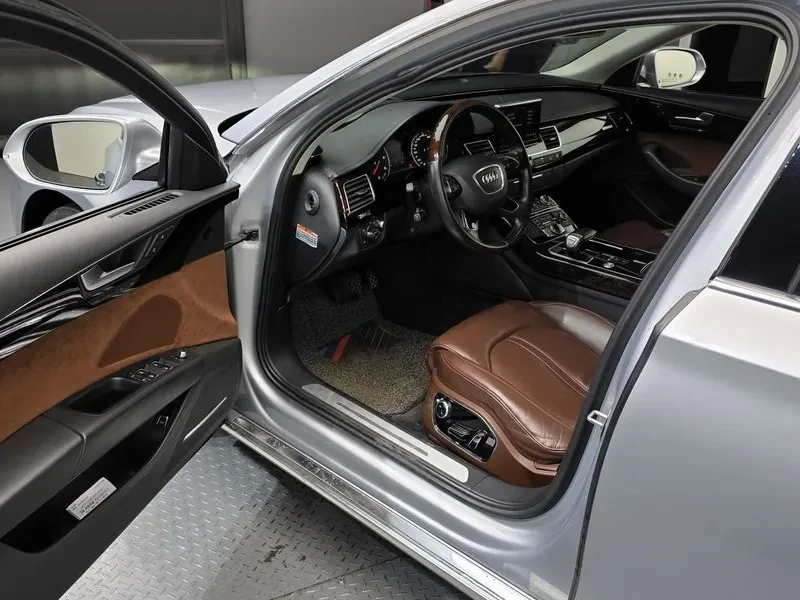 Audi A8 3.0 TDI Quattro, снимка 10 - Автомобили и джипове - 54564944