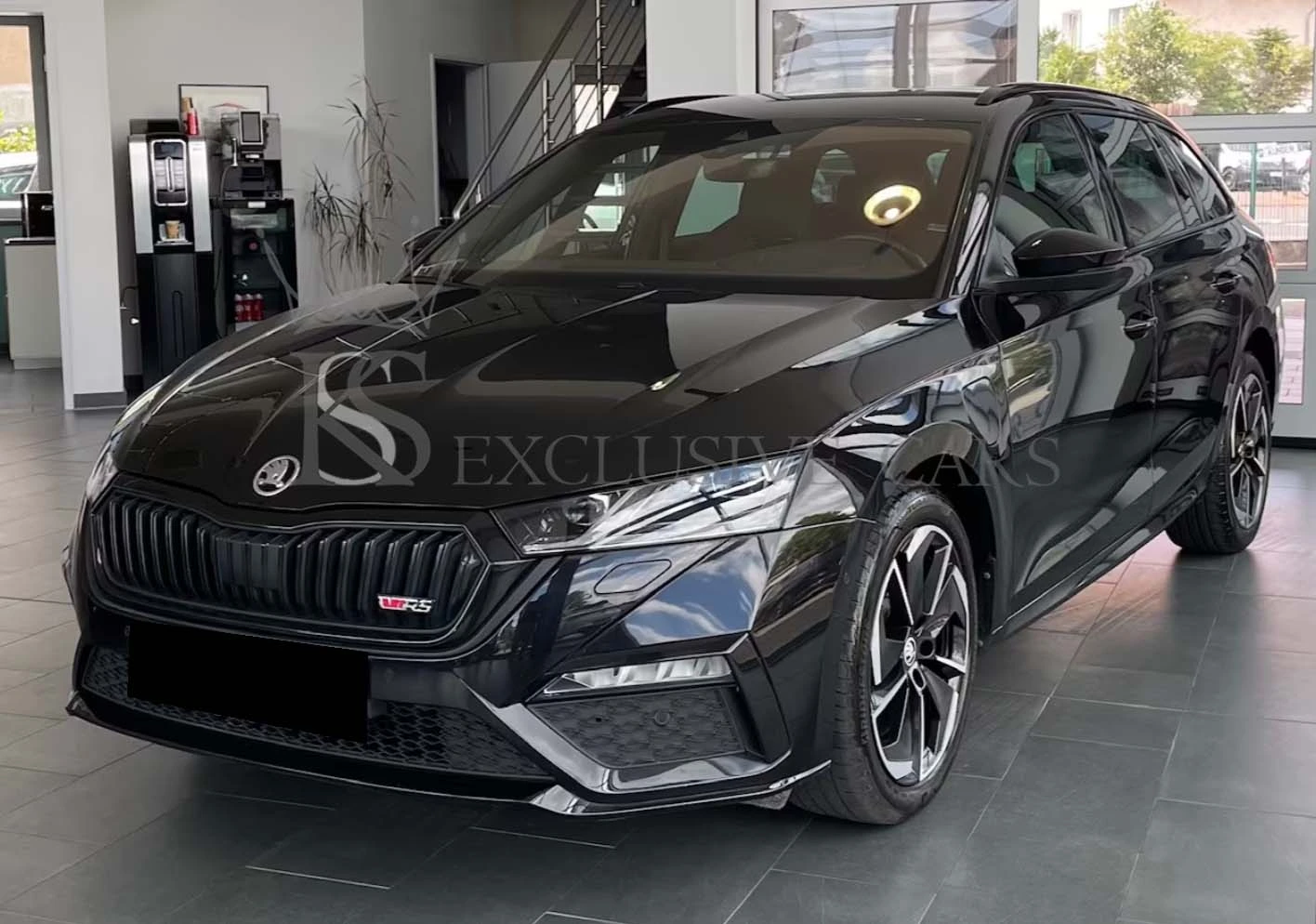 Skoda Octavia COMBI* RS FIRST EDITION iV* HUD* CANTON* МАСАЖ* , снимка 1