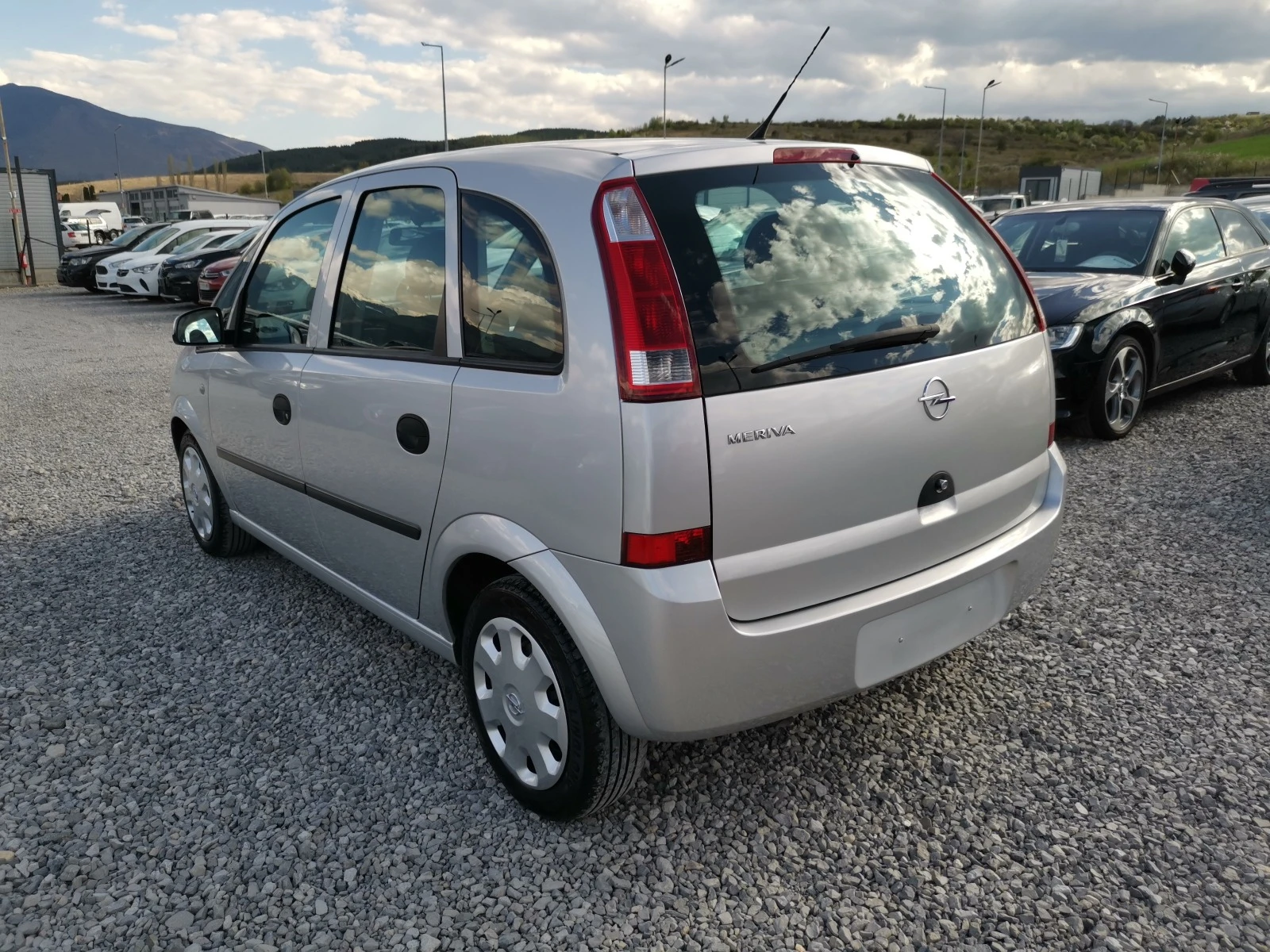 Opel Meriva 1.4i 90cv - изображение 4