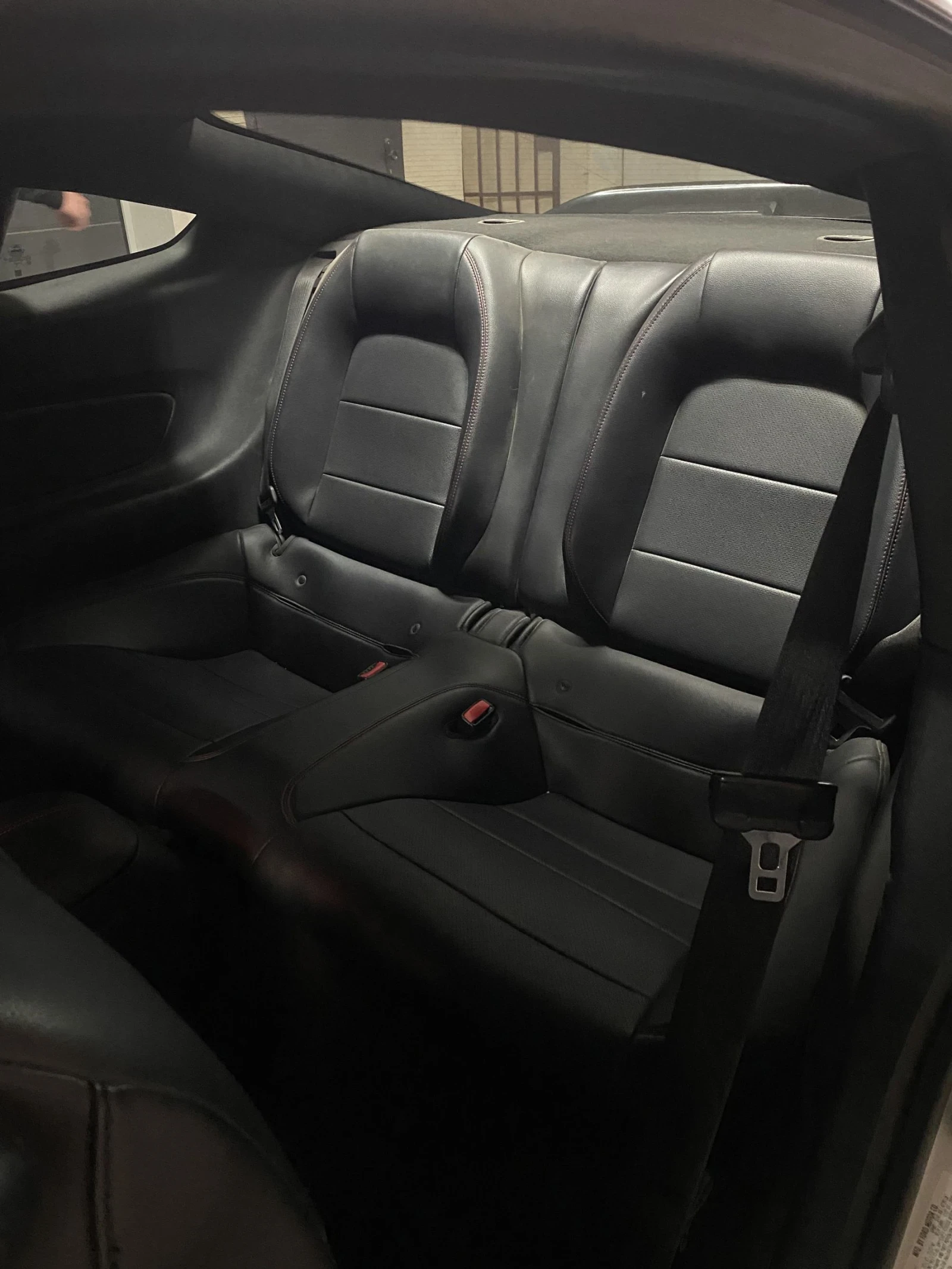 Ford Mustang GT 5.0 - изображение 10